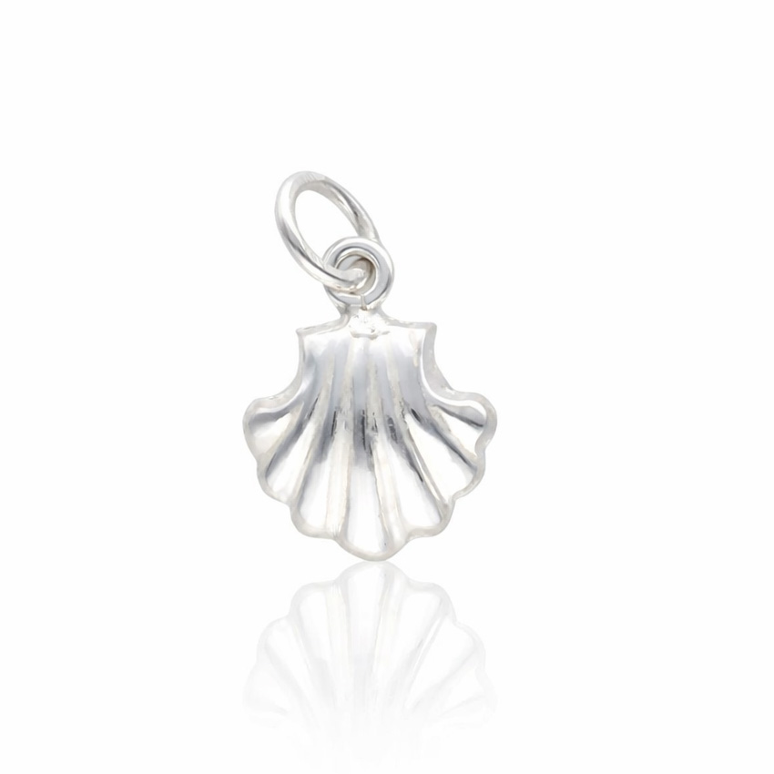 COLGANTE PLATA 925MM CONCHA DE SANTIAGO PEQUEÑA - 10x10MM