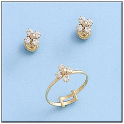 [P3187] PENDIENTES BEBE FLOR EN ORO DE 18KL