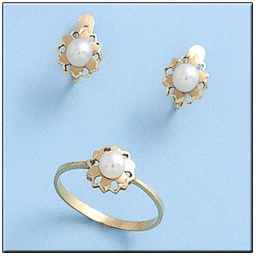 [P3199] PENDIENTES ORO 18KL P. CULTIVADAS